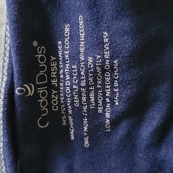 Cuddl Duds polar bear PJ set - Picture 4 of 5